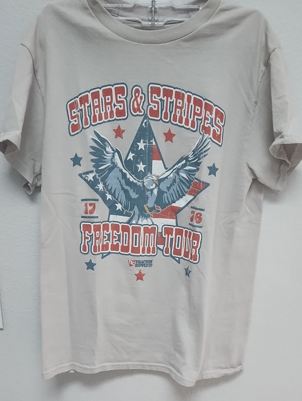 Stars & Stripes Freedom Tour Graphic Tee — Beige